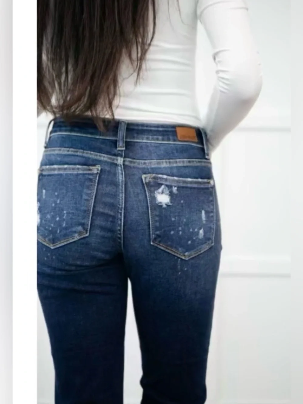 Judy Blue boyfriend fit distressed jeans size 13/31